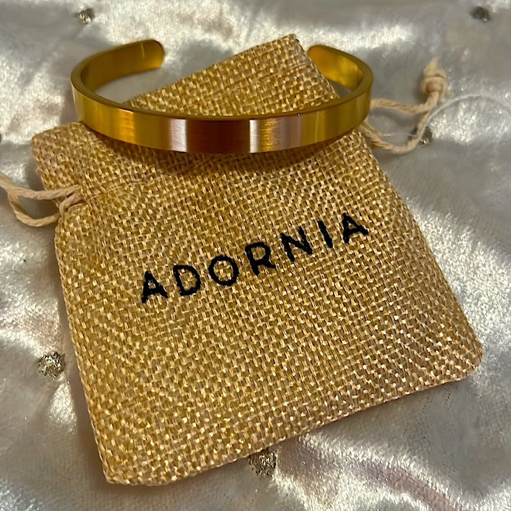 Men’s 14k vermeil (plated) cuff bracelet .Too big for a woman’s wrist .